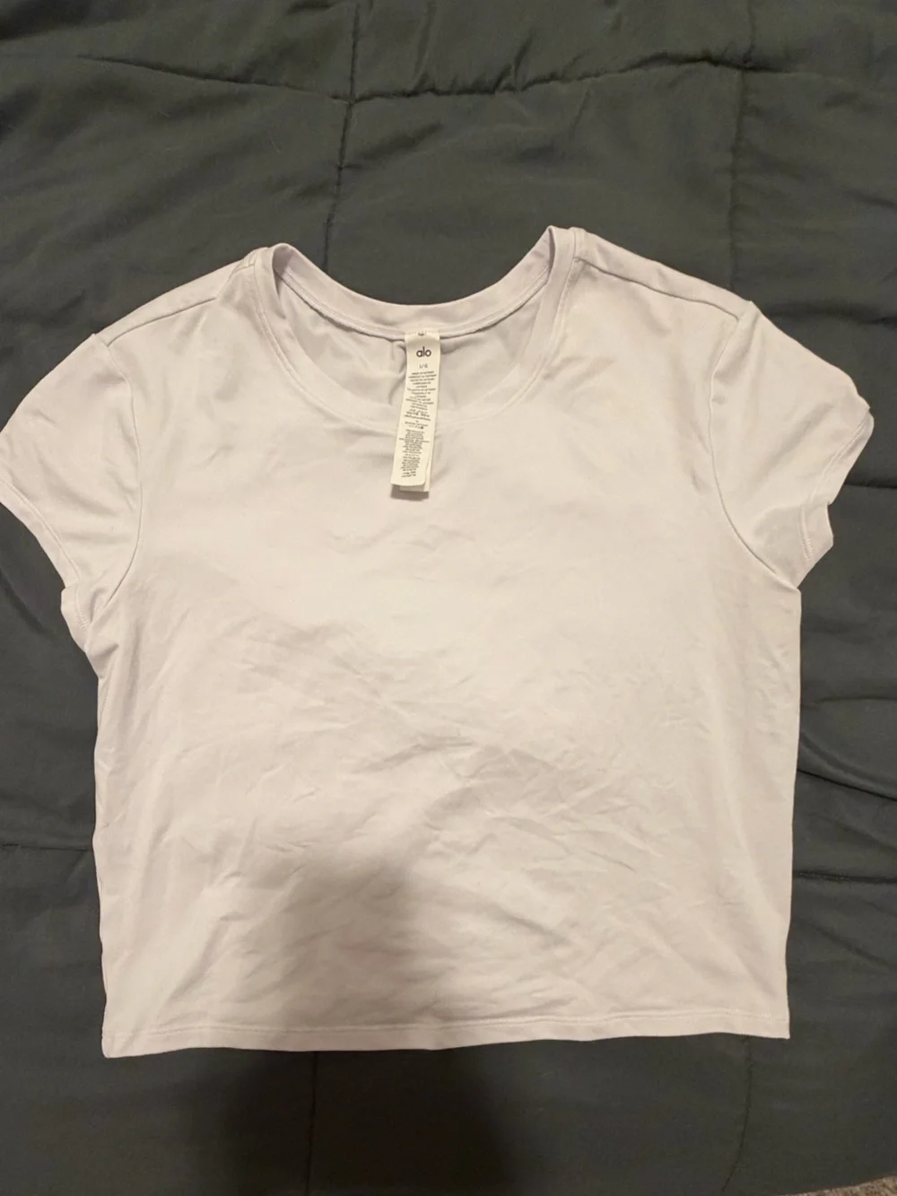 ALO Yoga Women’s White Athletic Crop Top